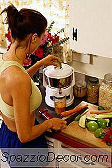 Beneficios De Juicing Vs. Comiendo Sus Verduras